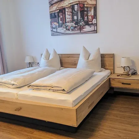 Fischerstueberl Attel Hotel 3*