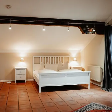 Hotel Fischerstueberl Attel 3*