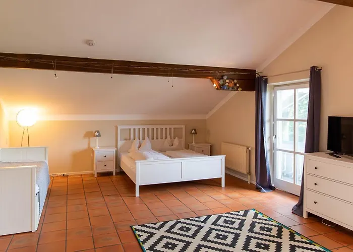 Hotel Fischerstueberl Attel 3*
